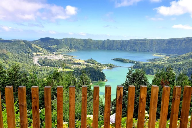 Ponta Delgada: Shore Excursion, Sete Cidades, Blue & Green Lake - Blue and Green Lake Experience
