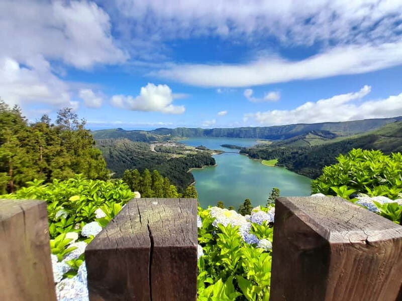 Ponta Delgada: The Blue & Green Lake Shore Excursion - An In-Depth Look at the Sete Cidades Shore Excursion