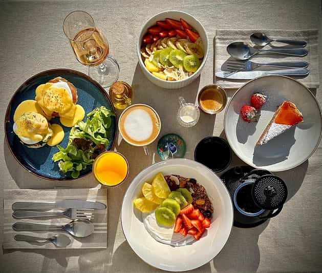 Ponta Delgada: Yoga & Brunch - A Deep Dive into the Experience
