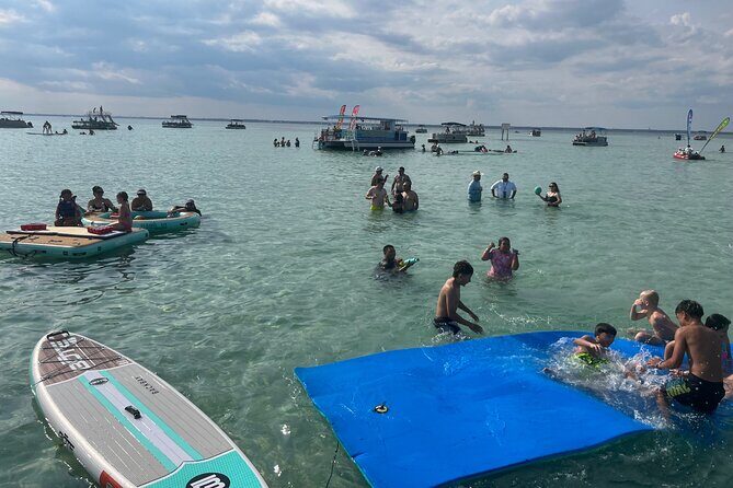 Pontoon Rentals in Crab Island - Cost, Value, and Who Should Book