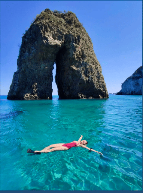 Ponza/Palmarola Boat Tour With Lunch on Board - Dietary Considerations