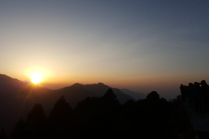 Poon Hill Trek 3 Days - Tour Group Size and Accessibility