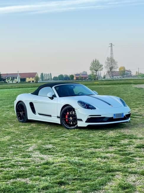Porsche Milan Drive - An Overview of the Porsche Milan Drive Experience