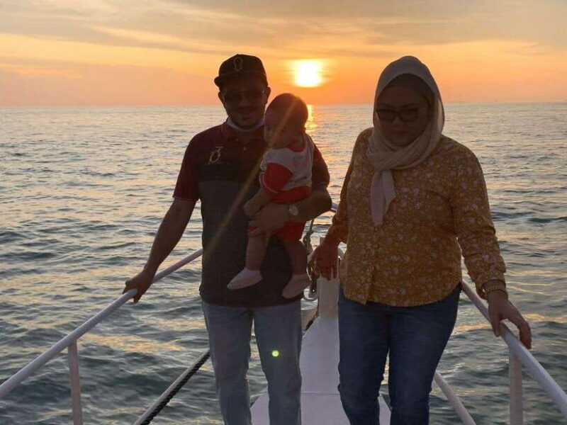 Port Dickson: Dragon Sunset Cruise with Salt Water Jacuzzi - Key Points
