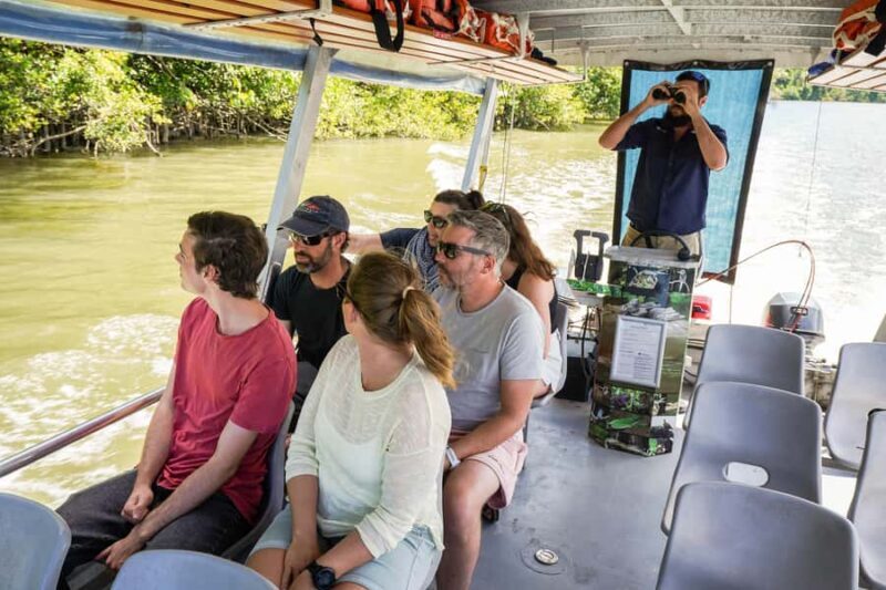 Port Douglas: Afternoon Daintree Tour w/ Wildlife Cruise - About the Guides and Transport