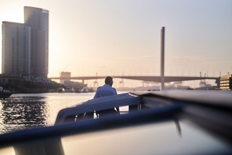 Port of Melbourne & Docklands Cruise With Coffee & Tea - Key Points