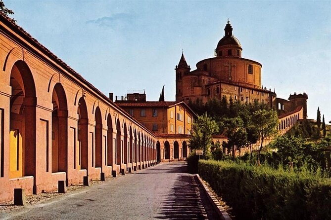 Porticoes of Bologna and Basilica San Luca Guided Tour - Tour Duration and Activities