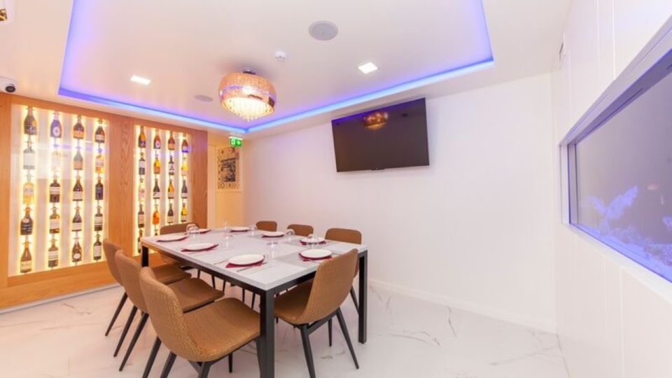 Portimão: Arabian Night Dance Show With Tapas and Wine - Booking and Policies