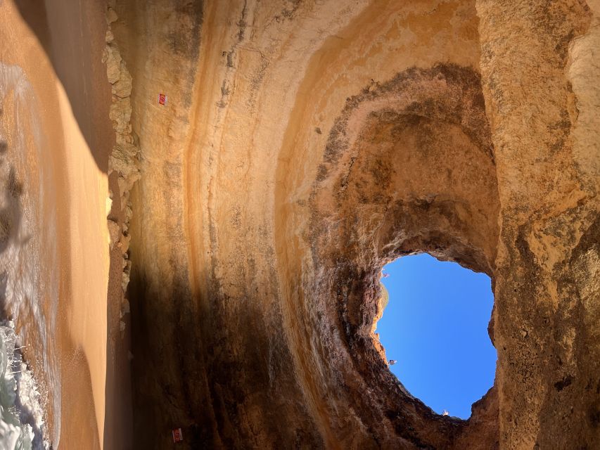 Portimão: Benagil Caves & Sunset With Sparkling Wine - Guided Sightseeing Tour