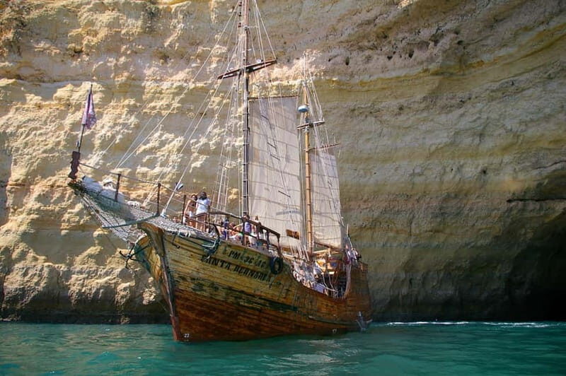 Portimão: Boat Trip by Sailing Boat to Lagos Cape Caves - Key Points