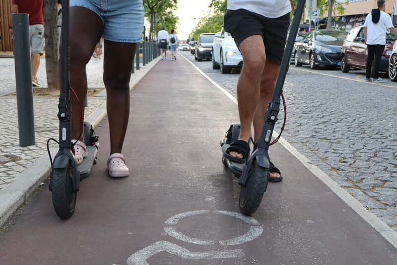 Portimão: E-Scooter Rental with Custom Routes - Key Points