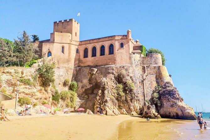 Portimão Private Boat Tour Caves Circuit and Coast Sightseeing - Tour Accessibility and Restrictions
