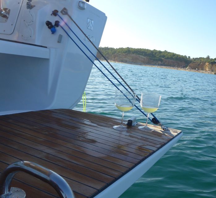 Portimão: Private Sailing Boat Tour With Local Wine - Meeting Point and Directions