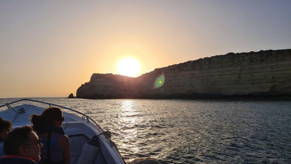 Portimão: Sunset Tour - Caves Exploration
