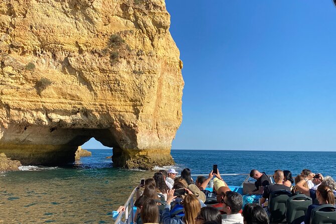Portimão:Embark on Nature•Benagil and Dolphins•Biologist on Board - Tour Statistics