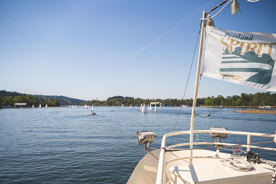 Portland: Champagne Brunch Cruise on Willamette River - Departure Information