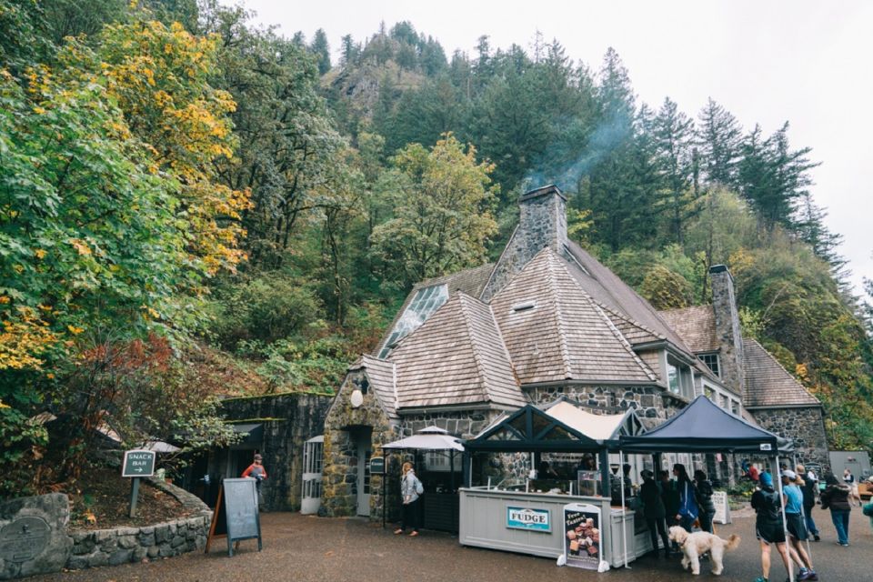 Portland: Columbia River Gorge Waterfalls Morning Tour - Latourell Falls Exploration