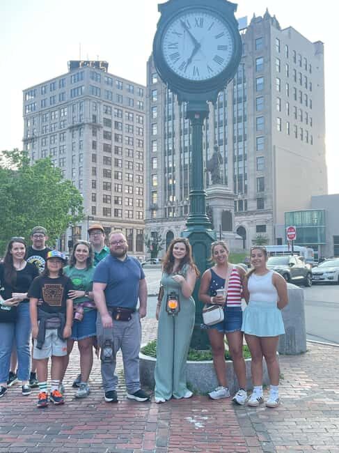 Portland: Ghost Walk - The Haunted Time and Temperature Building