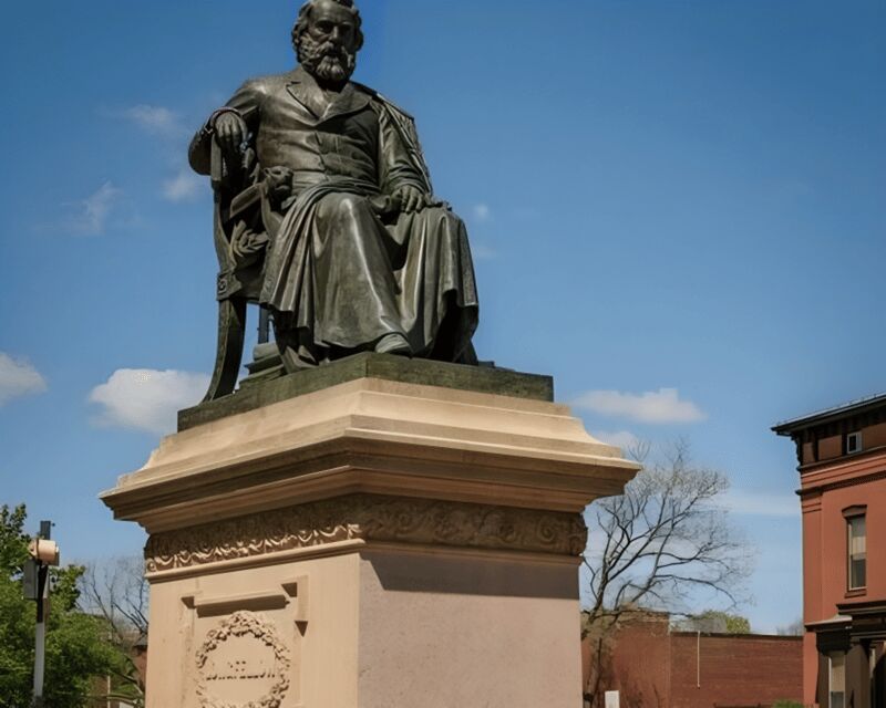 Portland : Highlights Walking Tour With A Guide - Real-World Experiences and Feedback