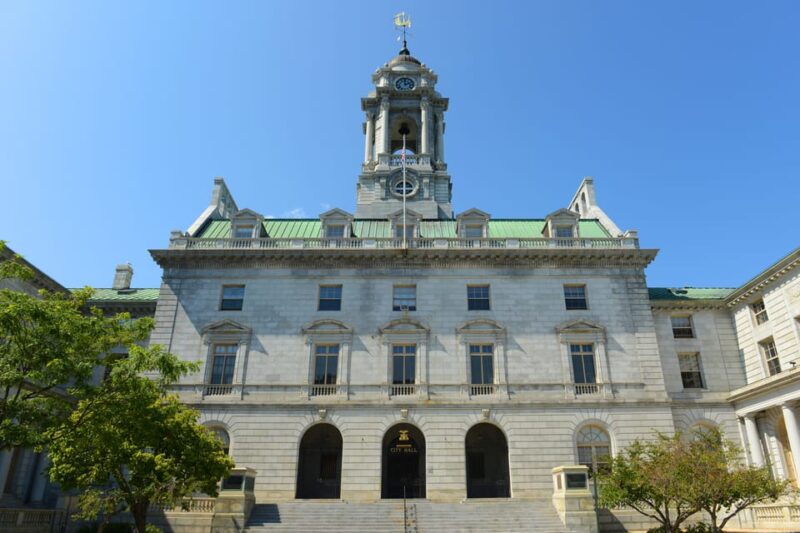 Portland, Maine: West End Neighborhood Walking Tour - Meeting Information