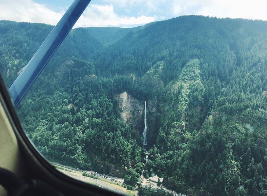 Portland: Multnomah Falls Scenic Air Tour - Itinerary