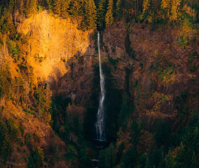 Portland: Multnomah Falls Scenic Flight Tour - An Overview of the Multnomah Falls Scenic Flight Tour