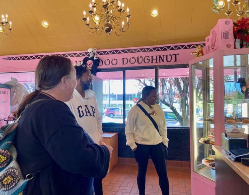 Portland Oregon: Doughnut and Coffee Bike Tour with Tastings - What to Expect at Each Stop