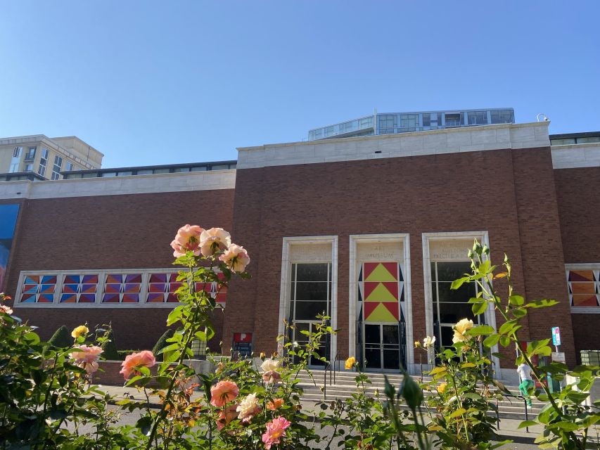 Portland, Oregon: Soul of the City Walking Tour - Meeting Point and Directions