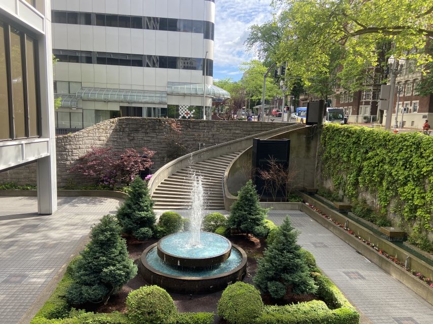 Portland, Oregon: Soul of the City Walking Tour - Accessibility and Pet Policy