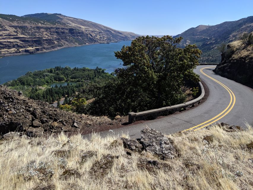 Portland: Sightseeing Tour With Columbia Gorge Waterfalls - Visiting the International Rose Garden