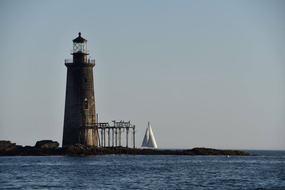 Portland: Sunset Lighthouse Cruise in Casco Bay With Drinks - Accessibility and Age Restrictions
