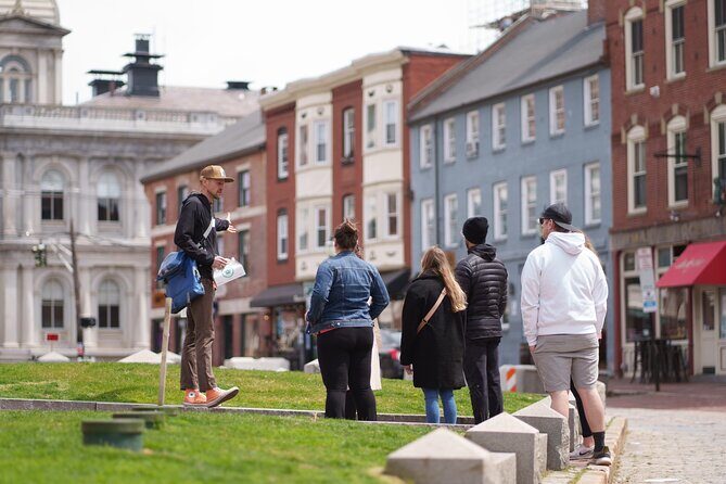 Portland Walking Tour Craft Beverages, Local Lore and Donuts - Craft Beverages: Sip and Learn