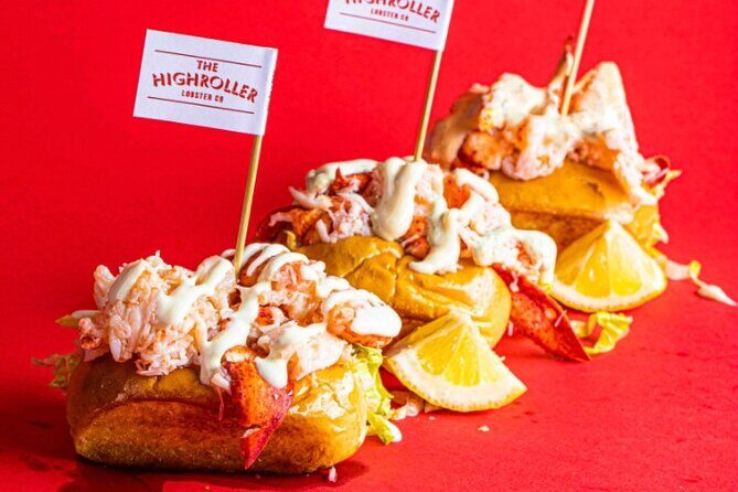 PortlandLobsterRollWalkingFoodTour WaterfrontStories - The Experience: What to Expect