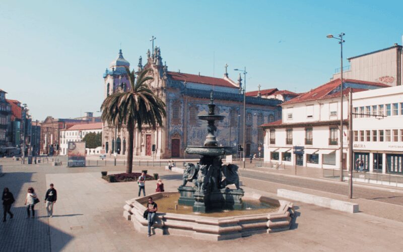 Porto: 5D Flight over de City for all family. - Key Points  