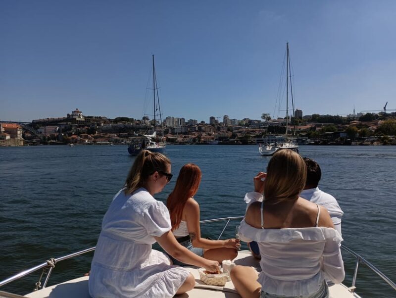 Porto: 6 Bridges and Ribeira Boat Tour with Sunset Option - Key Points