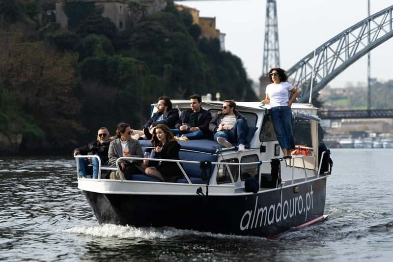 Porto: 6 Bridges and Sunset Boat Cruise with Welcome Drink - FAQs