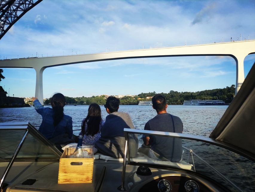 Porto: 6 Bridges on a Private Boat Tour 1h30m Sunset Option - Departure and Duration
