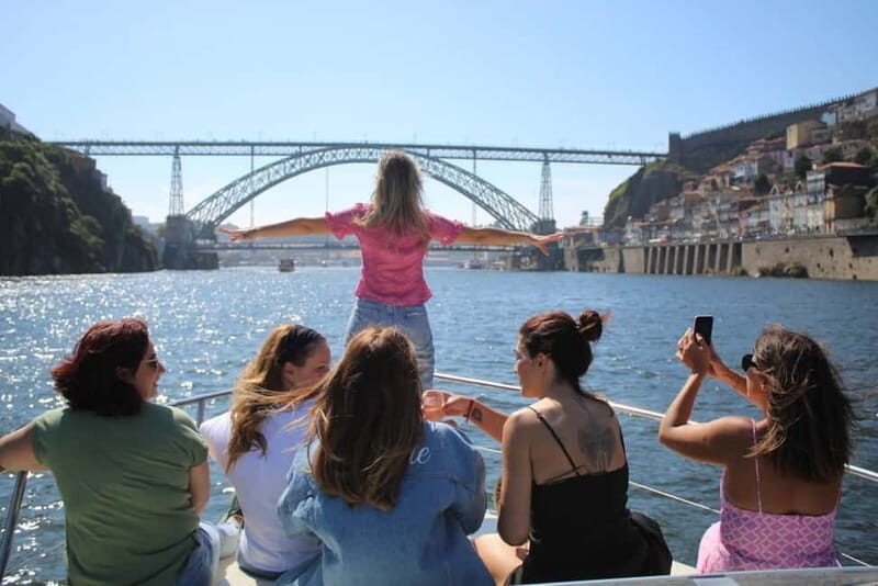Porto: 6 Bridges Private Yacht Cruise with Wine & Snacks - Practical Details and Tips