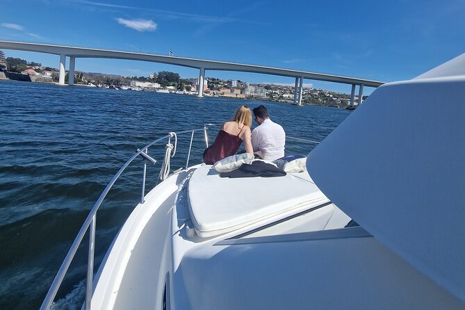 Porto: 6 Bridges Shared With Sunset Option - Meeting and End Point