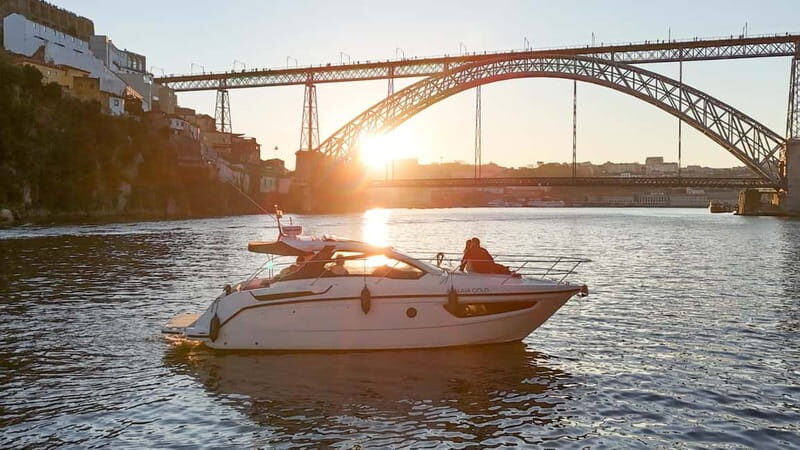 Porto: 6 Bridges Yacht Cruise with Wine & Snacks - FAQs