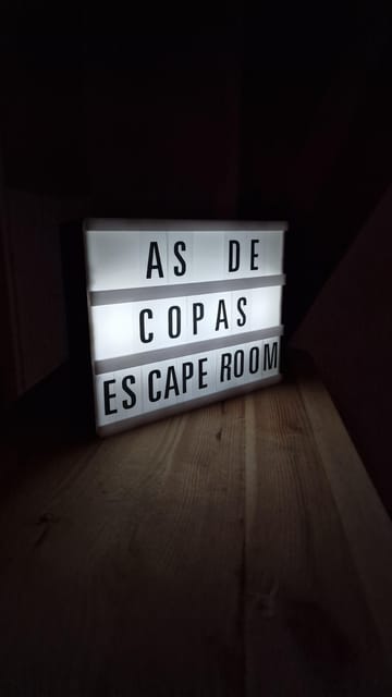 Porto: Ace of Cups Escape Room Expereince - What Can You Expect During the Experience?