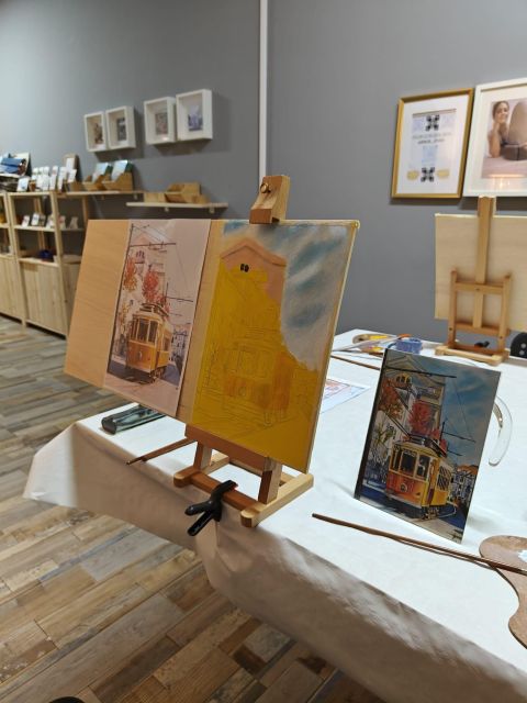 Porto: Acrylic and Oil Painting Class With a Local Artist - Inclusions