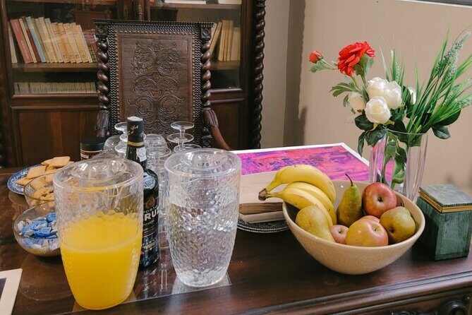 Porto: Acrylic Painting Workshop for Groups at Antero de Quental - Practical Tips for Participants