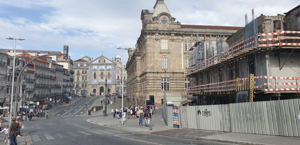 PORTO AT YOUR FEET-100% PRIVATE FULL DAY TOUR - Frequently Asked Questions