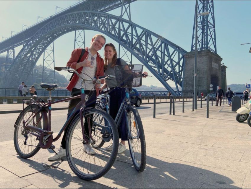 Porto: Bicycle Rental - Included in the Rental Package