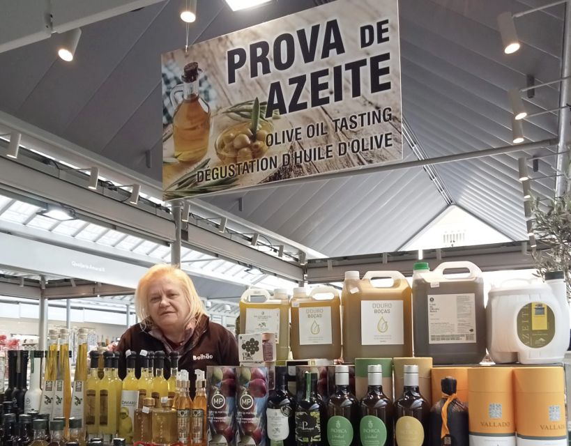 Porto: Bolhão Market and Codfish Tasting Guided Food Tour - Tour Logistics