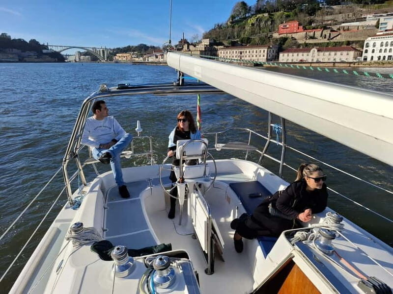 Porto: Charming Sailing, Wine, River & Ocean (Sunset) - Detailed Breakdown of the Itinerary