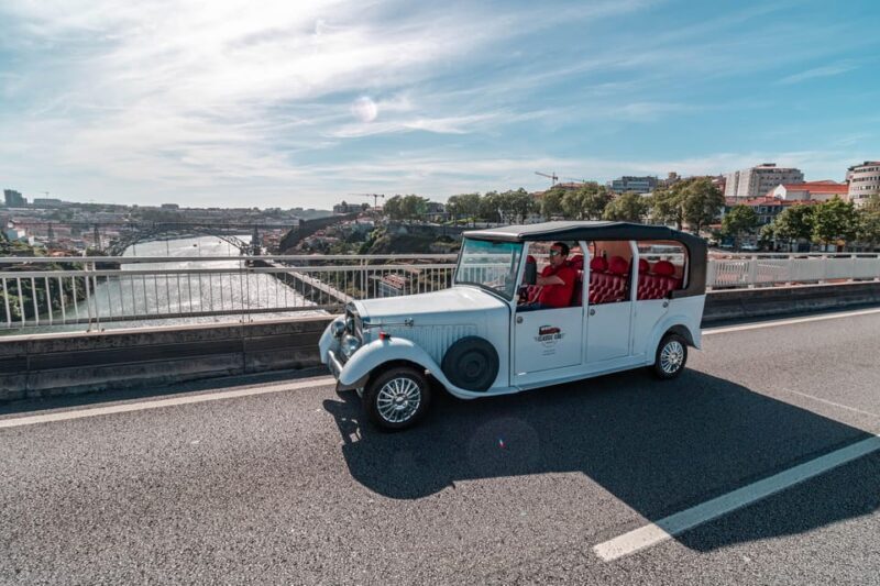 Porto: City Center Eco Car e Cruzeiro Rio Douro - The Value Proposition