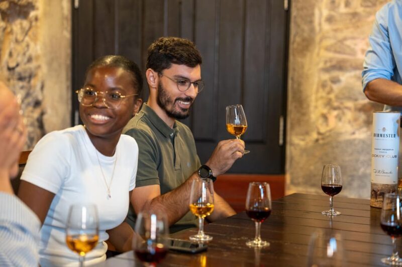 Porto City Full Day Minibus Tour, Wine Tasting & Six Brigdes - An inviting introduction to Porto