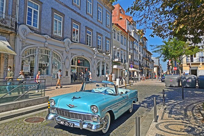 Porto Classic Car Tour - Vintage Experience - Tour Accessibility